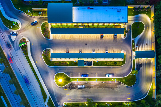 Aerial view of a Jet Brite Car wash in Bollingbrook, IL, USA at dusk.