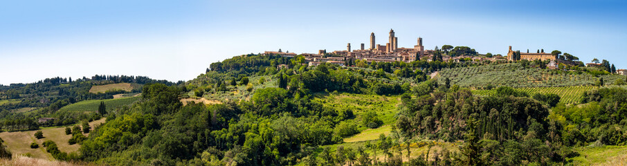 Fototapeta na wymiar panorama of San Gimignano, a small walled medieval hill town in the province of Siena, Tuscany. Known as the Town of Fine Towers, San Gimignano is famous for its medieval architecture.