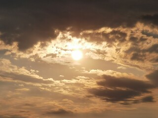 Abendrot - Wolkenspiel