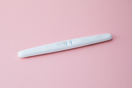 妊娠検査薬イメージ
