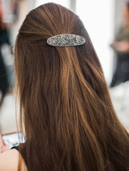 hairstyle with long hair in the beauty salon