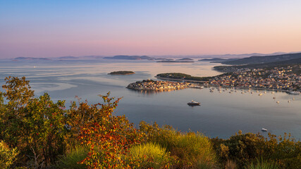 Dalmatinische K&uuml;ste bei Primosten