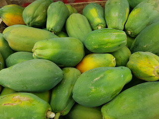 Papaya (Carica papaya) Caricaceae family. For sale at Banana market in Manaus, Amazon – Brazil