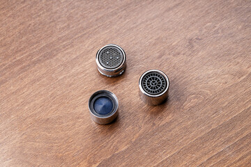 water faucet aerator after cleaning clogged using vinegar. handyman aerator repair