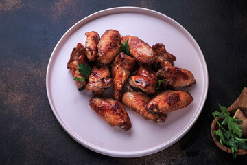 Crispy Baked Chicken Wings. Honey Garlic Chicken Wings Sweet and Savory Meals.