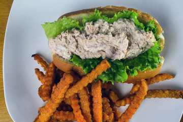 tuna roll with sweet potato fries
