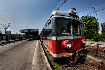 train in the city © Sieku Photo