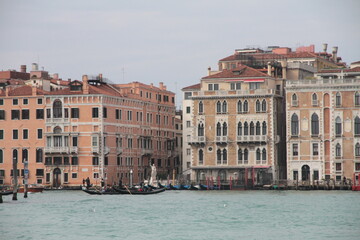 Fototapeta na wymiar piazza san marco in Venice , Italy