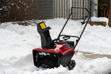 red snow blowers