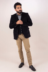 Modelo Hombre Mexicano con barba