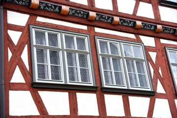 Wundervoll verzierte Holzbalken am Steitzschen Haus