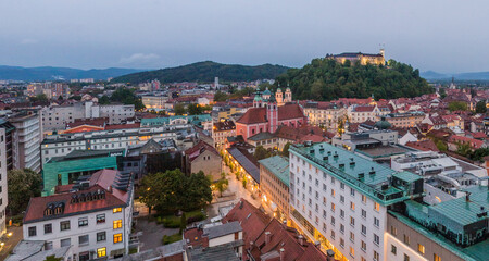 Fototapeta premium Evening panorama of Ljubljana, Slovenia
