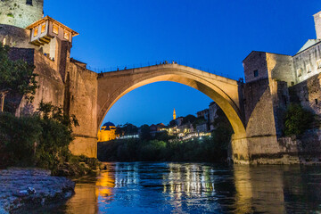 Obraz premium Evening view of Stari most (Old Bridge) in Mostar. Bosnia and Herzegovina