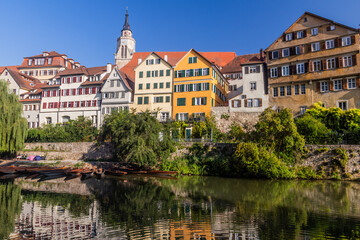 Fototapeta na wymiar Houses reflecting in Neckar river in Tubingen, Germany
