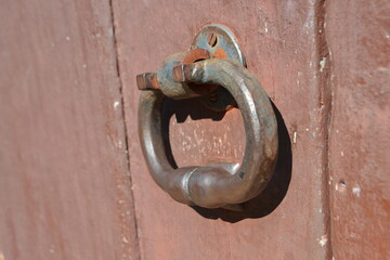 knocker