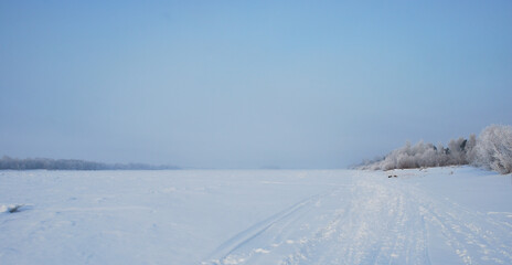 Fototapeta na wymiar Winter fog in the vicinity of Omsk, Siberia Russia