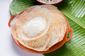 Appam with kadala curry