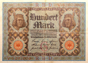 historische deutsche Banknote aus dem Jahre 1920 mit dem Wert von einhundert Mark