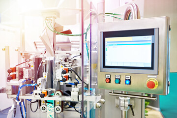 Food packing machine