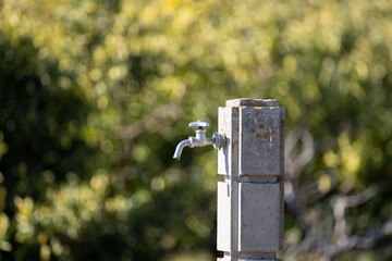 古い水道の蛇口