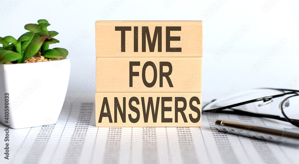 Poster time for answer text on cubes on chart background