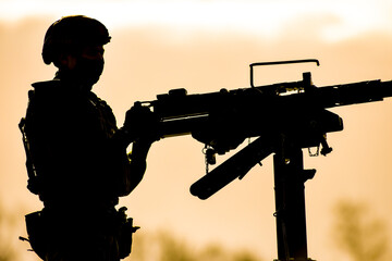 armée militaire arme soldat defense fusil mitrailleuse