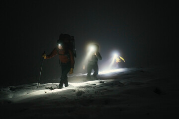 Night time hike in the snow