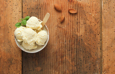 Eis Speiseeis Mandeleis Eisbecher Vegan Ketogene Diät