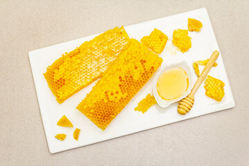 Honeycomb, honey and beeswax as beekeeping products for a healthy and beauty lifestyle