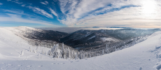 Zimowa panorama Beskidu Śląskiego