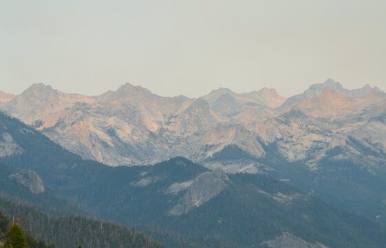 80 件の最適な シエラネバダ山脈 画像 ストック写真 ベクター Adobe Stock