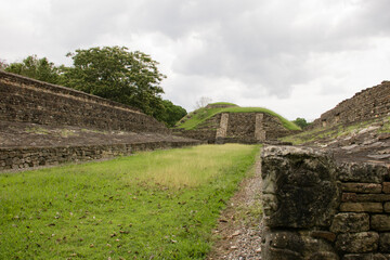 Campo del juego de pelota en las ruinas de Papantla