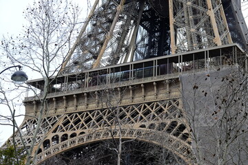A  view on the Eiffel Tower during the 20th campaing of painting and stripping.