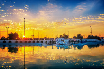 Fototapeta na wymiar Beautiful sunset view in King fahad park Dammam Saudi Arabia. Selective focus background blurred.