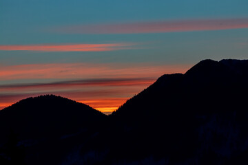 Sea of clouds in the valley, morning	