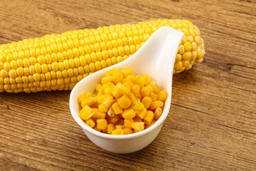 Sweet yellow corn in the bowl