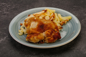 Pork schnitzel with roasted potato