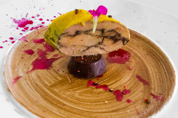 foie Gras fourré au chocolat noir