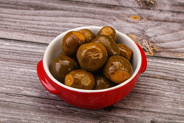 Marinated feijoa in the bowl