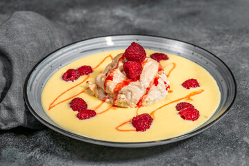 Floating island dessert