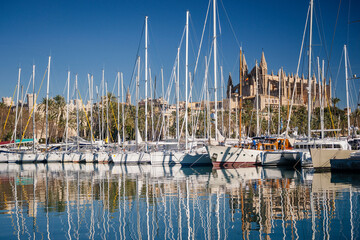 Catedral de Palma desde Moll de la Riba, Palma, mallorca, islas baleares, espa&ntilde;a, europa