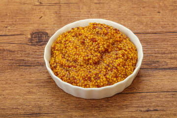 Dijon mustard sauce with seeds