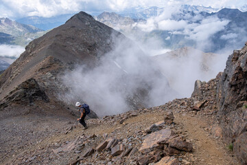 decline to Cauarere peak, 2660 meters, Hautes-Pyrenees department, France