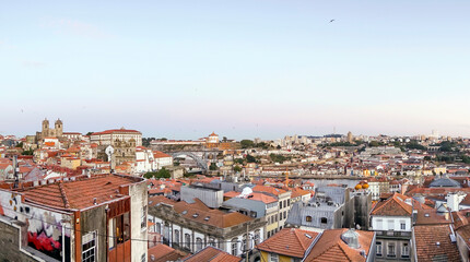 Fototapeta na wymiar Cityscape of beautiful Porto and Vila Nova de Gaia, Portugal