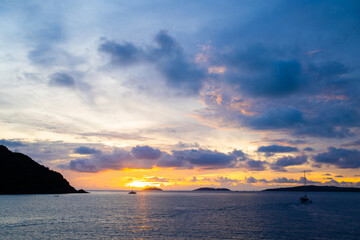 Obraz na płótnie Canvas beautiful sunset at the beach in Thailand