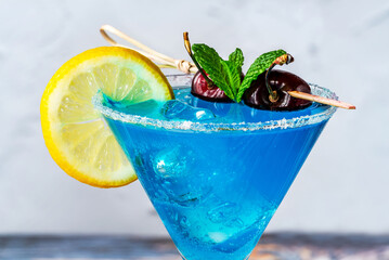 Blue Lagoon cocktail