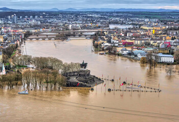 Hochwasser Rhein und Mosel bei Koblenz