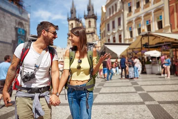 Fotobehang Praag Tourist couple sightseeing  Traveller lifestyle