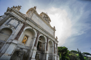 church of the holy sepulchre