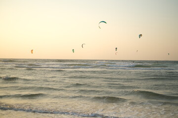 kite surfing